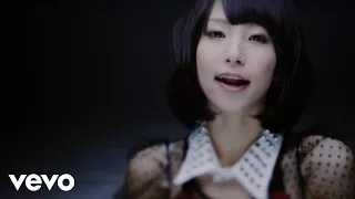 YouTube影片, 內容是刀劍神域 的 片頭曲「Crossing Field」LiSA