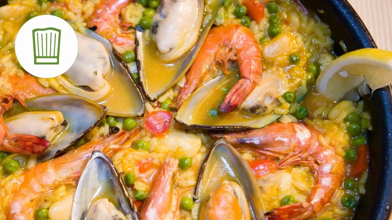 Wenn Dir das Rezept gefällt, lass mir gerne einen Daumen da. Wie schaut Deine #Paella aus ? Hast Du . 