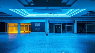 Dr Phonics Code Red but played in an empty mall