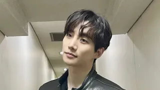 Junho speaking in English