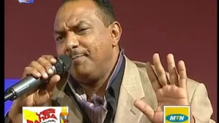 عاصم البنا عجبا يقول الناس انك هاجرى تغريد محمد 