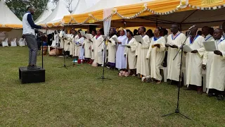 obusike embyani glory to god in the highest kasese diocesan choir