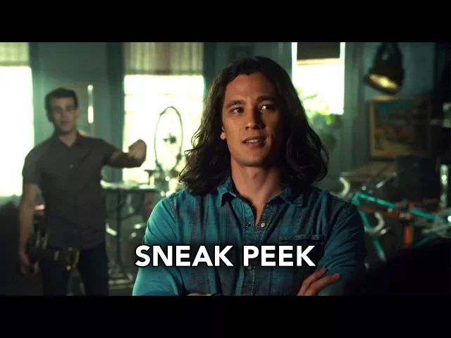 Shadowhunters 2x05 Sneak Peek #1 