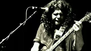 ami akasher kache jante chai by james