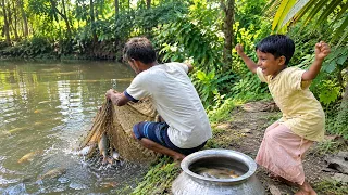 Amazing Net Fishing in Rural Village - Traditional Fishing in Asian Villages