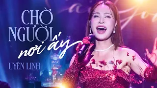 Chờ người nơi ấy