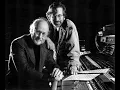 Jaws - Out to sea - The shark cage Fugue - John Williams