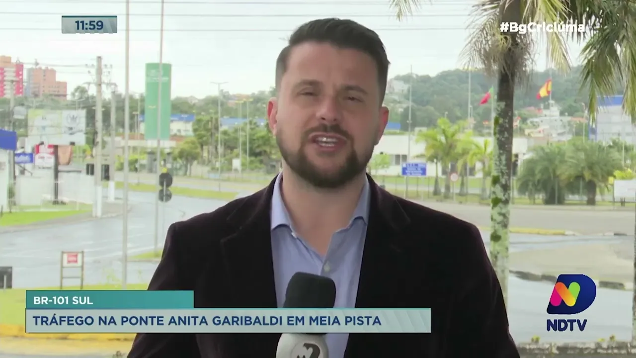 Ponte Anita Garibaldi fica com tráfego em meia pista