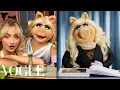 Lagu Miss Piggy Breaks Down 16 Looks, From 1979 to Now | Life in Looks | Vogue