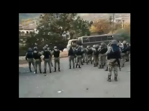 Şuşadakı Azərbaycan hərbçiləri - xüsusi təyinatlıları Naxçıvana evə yola salırlar.