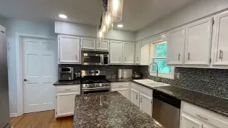 2600 Doncaster Dr Aurora IL 60504
