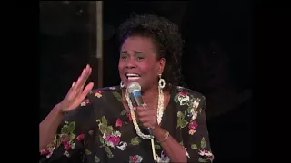lillie knauls sings 