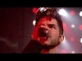 Lagu Queen + Adam Lambert - Another one bites the dust - New Years Eve London 2014