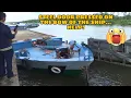 Download Lagu Bahaya mengintai saat tongkang melewati celah sempit ketika pintu bendungan mulai menutup.