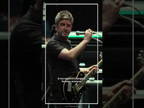 Salir de gira y conquistar al mundo es de rockstar 🎸 | Oasis: Don't Look Back In Anger