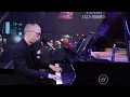 Download Lagu 最远的你是我最近的爱，很喜欢这首歌的旋律和歌词#钢琴 #钢琴弹唱 #昝老师