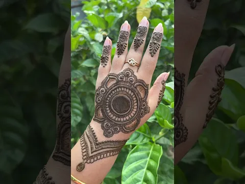 New stylish mandala mehndi designs #shorts