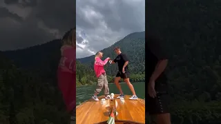 وصحيت وياك ع يوم عيدي 