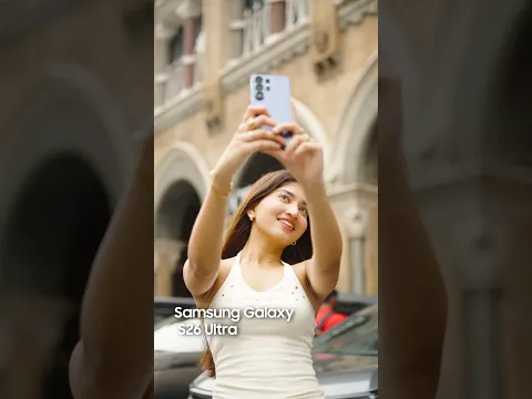 Strolling through Mumbai and this happened… 👀✨#samsung #mumbai #ad