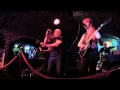 Download Lagu Twist and Shout - MonaLisa Twins ft. Mike Sweeney (Bert Russell/The Beatles Cover)