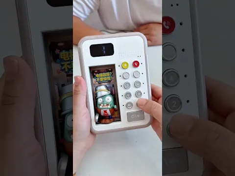 علق هذا الرجل في المصعد، ثم أخبرته ريا بالطريقة الصحيحة!🚪😱!! #shorts