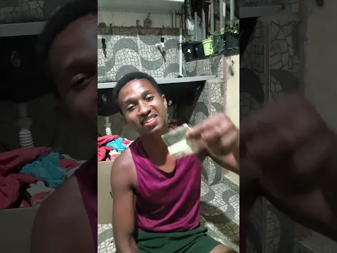 eu vendendo coentro