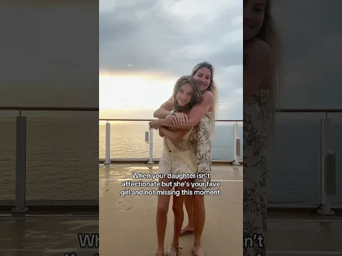 It was an amazing 10 seconds 😂 #fitcheck #ootd #relatable #momanddaughter #cruise