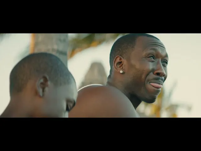 Moonlight | Clip 'Dovrai decidere da solo chi vuoi diventare'