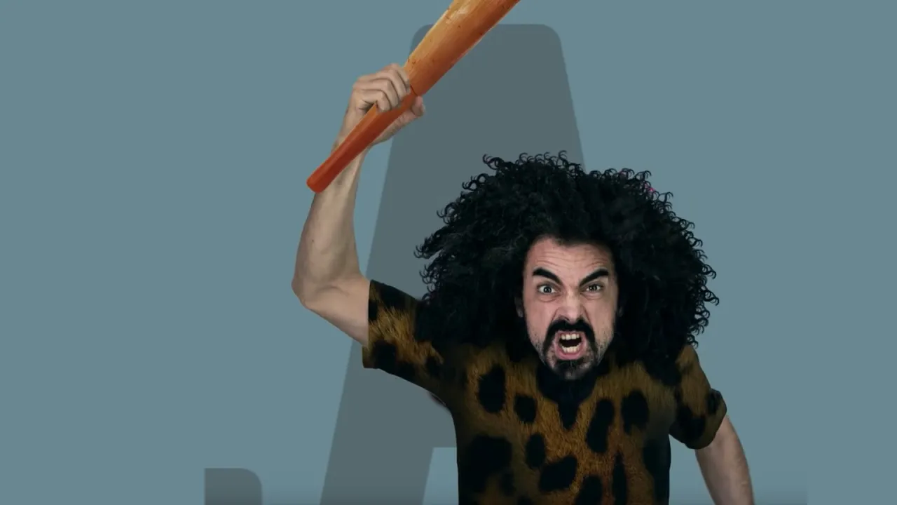 Troppo politico di Caparezza ma qualcosa è storto