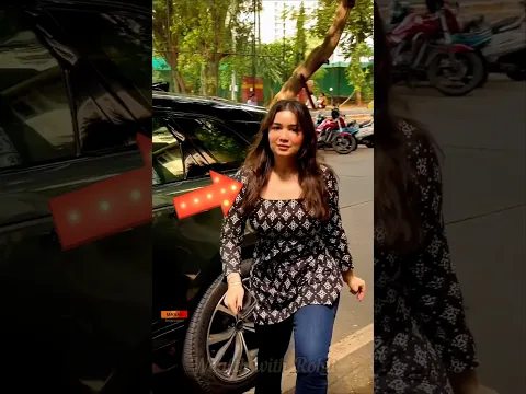 Sara Tendulkar का Tunic Look ₹300 में? सच जानकर हैरान हो जाएंगे! 😱 #saratendulkar #affordablefashion