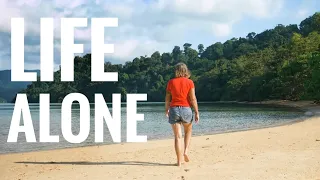 949 Days living alone on an island + Broken dodger! – Ep142