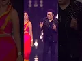 Download Lagu GOVINDA and shilpa shetty dance...💃💃💃 goriya chura na mera jiyaa😍😍😍😍