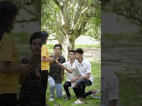 তিনজ🤯 ভালোবাসে 🤔 কিন্তু আমি কাকে 🥲আপসেট করবো 😱বুঝতে পারছিনা ❌ভিডিওটা দেখো বুঝতে পারবা😌