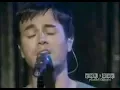 Download Lagu Enrique Iglesias - Somebody's me (LIVE)