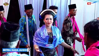 merah jambu tambal ban ngudyo laras