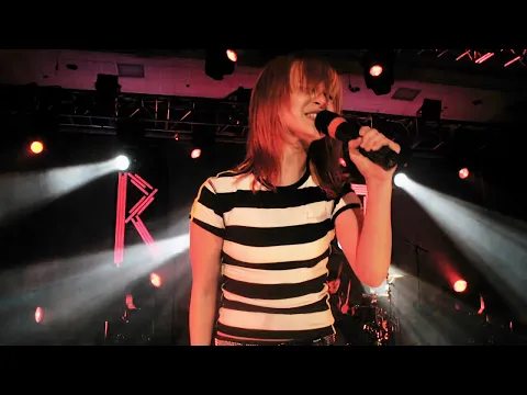 Download MP3 Paramore - Misery Business (Live from The Final RIOT!)