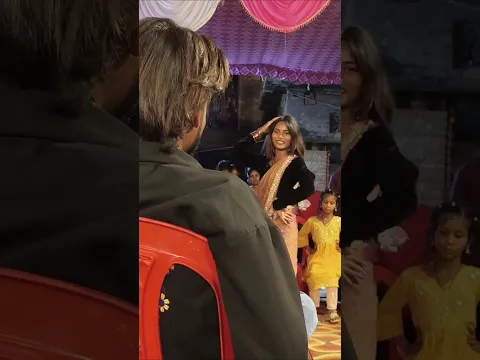 मन करे सिल्वठ पे कुच दी #viral #dance #bhojpuri #song #melodiousvoice #singingstars #singingstar