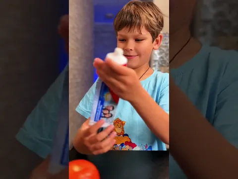 Give me back my tomato π
π