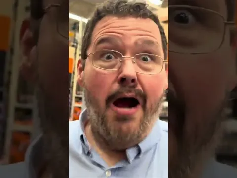 Francis PUNCHES The HELL HOUND Halloween animatronic at home depot! #halloween #halloween2026