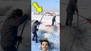 أغرب طرق صيد الأسماك فى المناطق الثلجية Shoorts اكسبلور صيد سمك صيد الاسماك ثلج اغرب 