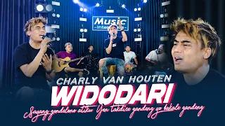 Download Charly Van Houten - Widodari (Official Music Live) Sayang gondelono atiku Yen takdire gandeng.. MP3