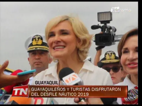 Guayaquileños y turistas disfrutaron del desfile Náutico 2019