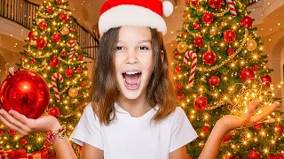 OUR CHRISTMAS HOUSE TOUR! 🎄