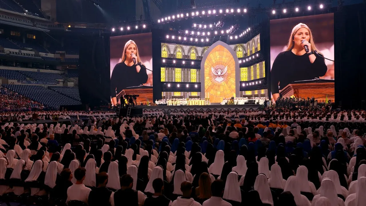 Psalm 23: The Lord Is My Shepherd - Dave & Lauren Moore - National Eucharistic Congress Closing Mass Psalm 23: The Lord Is My Shepherd - Dave & Lauren Moore - National Eucharistic Congress Closing Mass