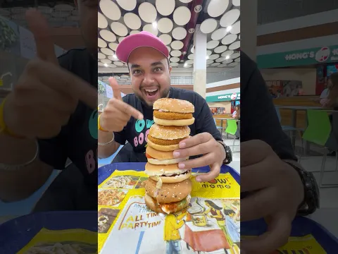 Giant Burger 🍔😱 #shorts