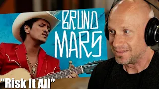 Download Bruno keeps getting better! Vocal ANALYSIS of \ MP3