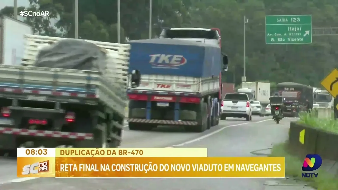 Obras do viaduto na duplicação da BR-470, em Navegantes, chega à reta final