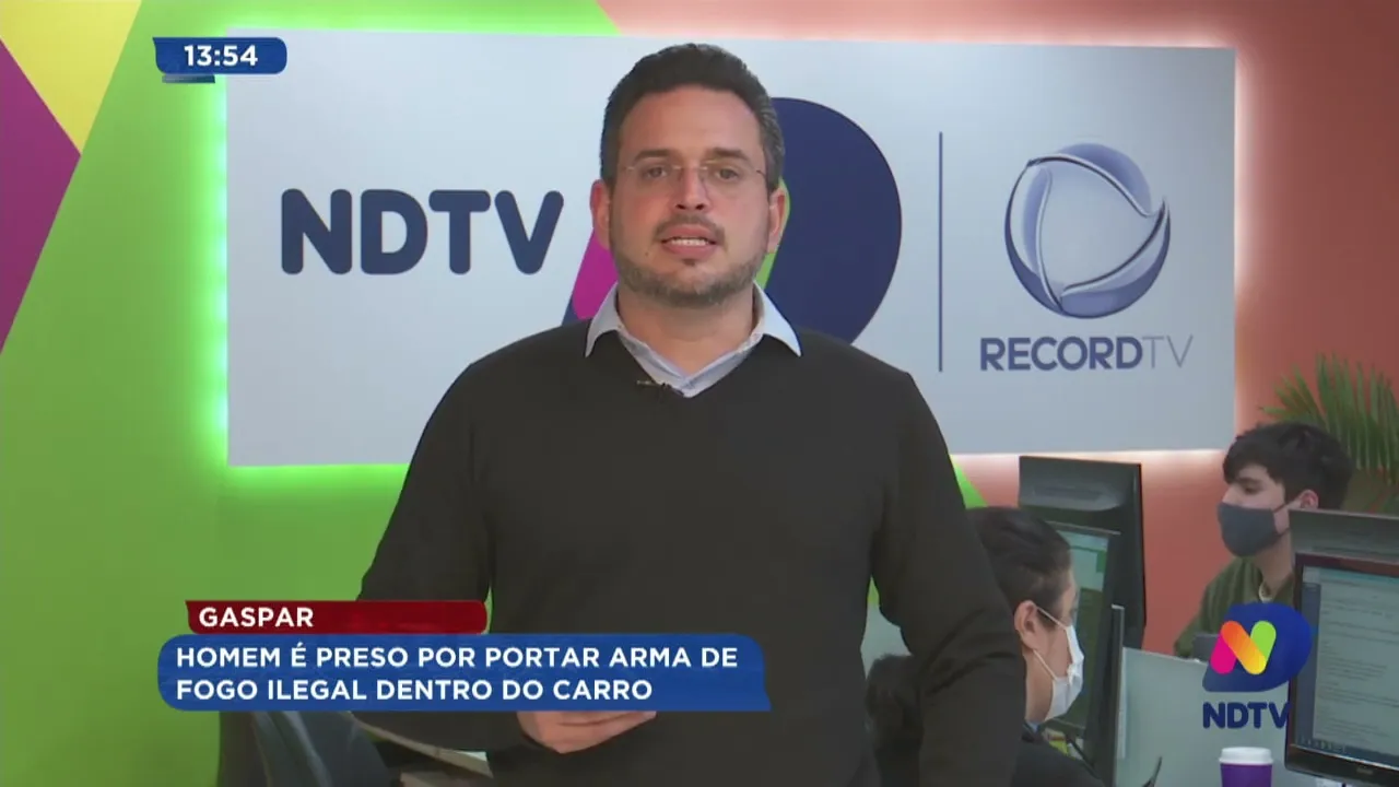 Gaspar: homem é preso por portar arma de fogo ilegal dentro do carro