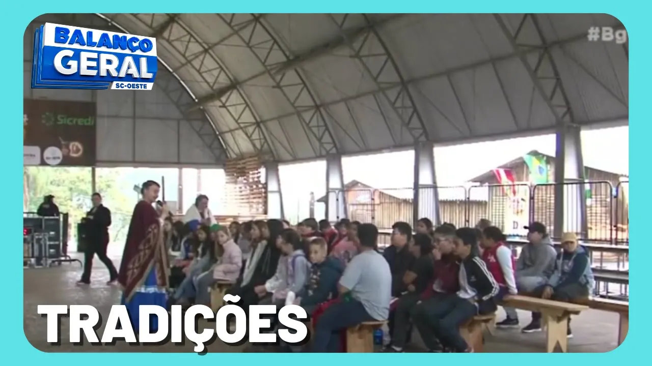 Escolas visitam acampamento farroupilha e crianças aprendem sobre as tradições
