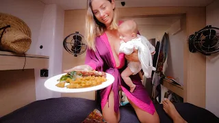 BOAT LIFE: Breakfast in Bed